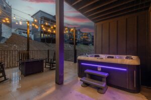 LED-Lit Hot Tub with Covered Patio & Firepit